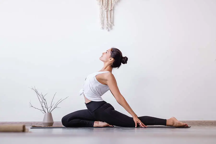 Pigeon Pose Yoga – Benefits And How To Do Pigeon Pose