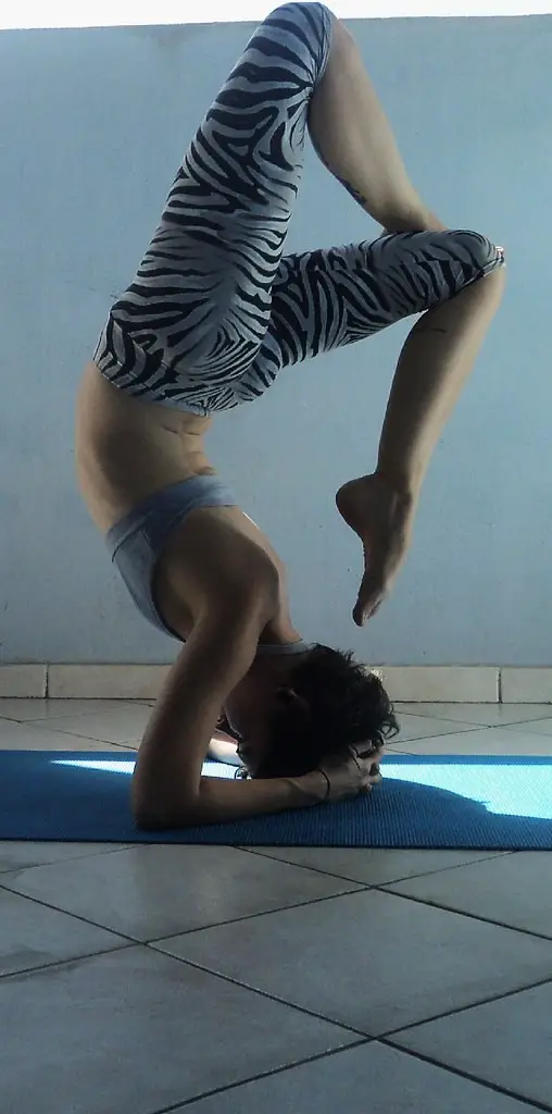 Sirsa Padasana